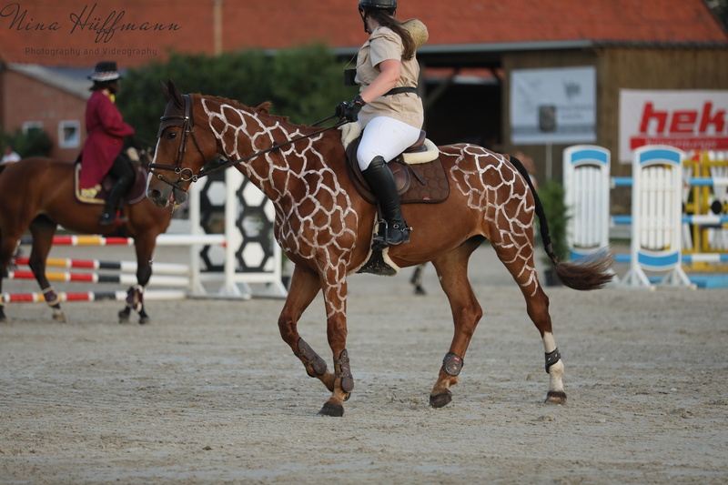 ninahueffmannfotografie_6E8A3879_S-mit-Logo-max.-800px-_040b9b26_