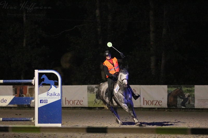 ninahueffmannfotografie_6E8A4512_S-mit-Logo-max.-800px-_024ad207_